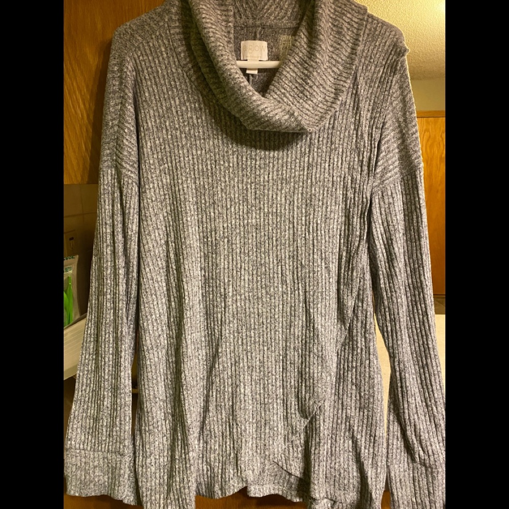 Maternity sweater
